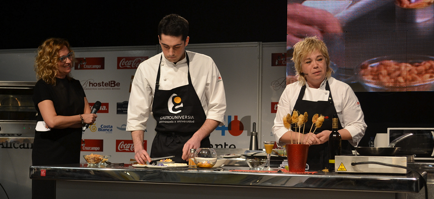 Mª Carmen Vélez y Ángeles Ruiz en GastroAlicante