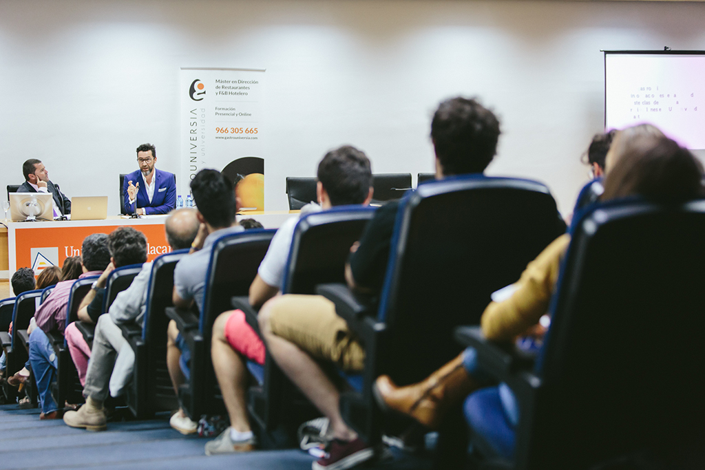 Másterclass de Quique Dacosta en Gastrouniversia